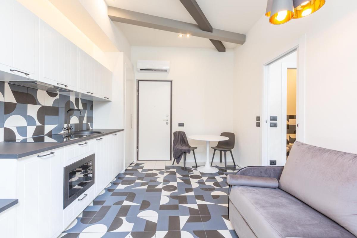 3Fo6 -Navigli-Duomo - Luxury Modern Apartment Milano Esterno foto